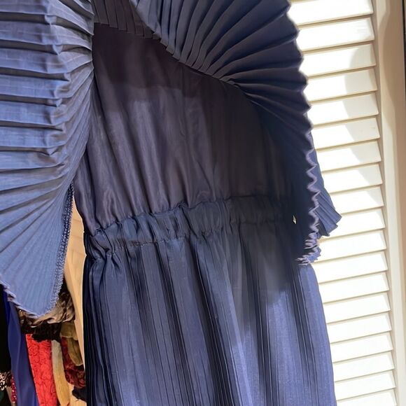 Super Down Mini Dress - Picture 4 of 6